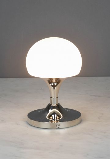 Polished Nickel Modern Plug In LED Cafe Table Lamp