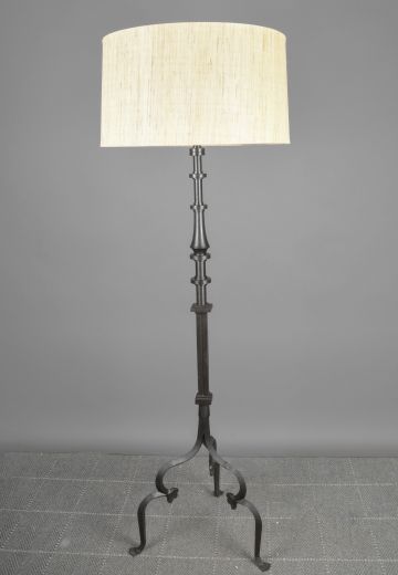 Black Traditional Three Leg Floor Lamp
