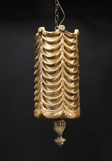 Hanging Wooden Deco Pendant