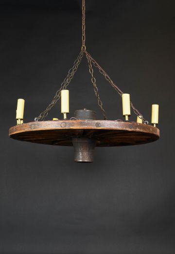 Eight Light Wooden Wagon Wheel Style Chandelier
