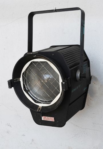 Black Theatrical Light
