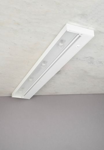 29" White Halogen Under Cabinet Light