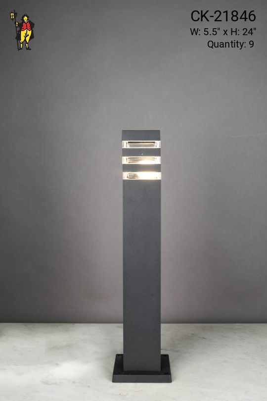 Black Modern Landscape Light
