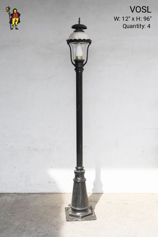 Oil Style Electrified Lamp Post Head On A Six Foot Lamp Post (8' Total)
