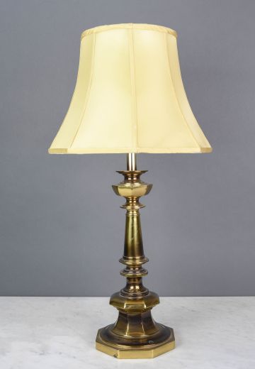 Traditional Polished Brass Table Lamp