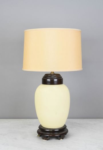 Traditional Ceramic Table Lamp