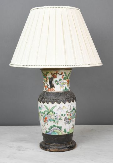 Asian Style Painted Ceramic Table Lamp