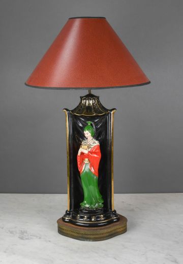 Ceramic Asian Figure Table Lamp
