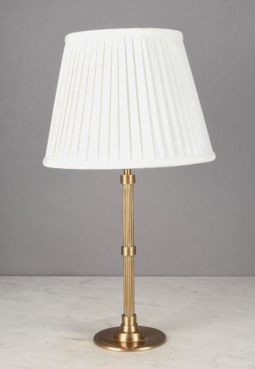 Antique Brass Traditional Table Lamp