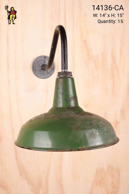 14" Green Porcelain Enamel Wall Mounted RLM w/Curved Arm