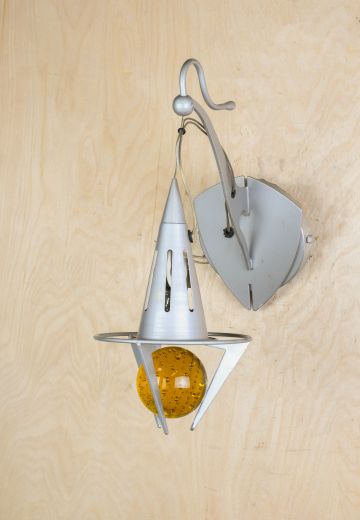 Hanging Claw Wall Sconce w/Amber Ball