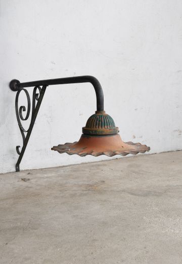 Exterior City Style Radio Wave Sign Wall Light w/Decorative Arm